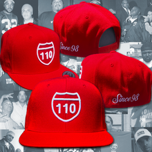 Load image into Gallery viewer, 110 ICONIC-SNAPBACK BASEBALL HATS IN 5 COLOR VARIATIONS

